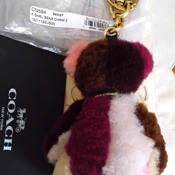 NWT COACH SHEARLING PATCHWORK BEAR BAG CHARM - Picture 7 of 12